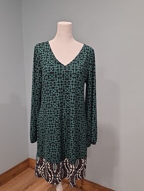 Tracy Negoshian V-neck Black & Green Dress L
